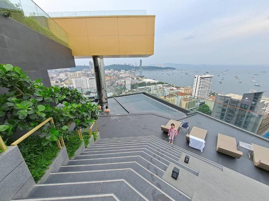 Downtown Chic Condo Rooftop Pool #En797 Pattaya Extérieur photo